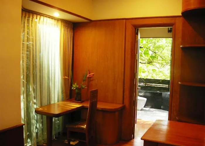 Punntara Botanic 3*