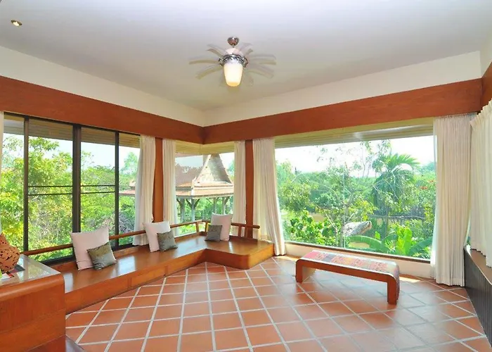 Hotel Punntara Botanic 3*