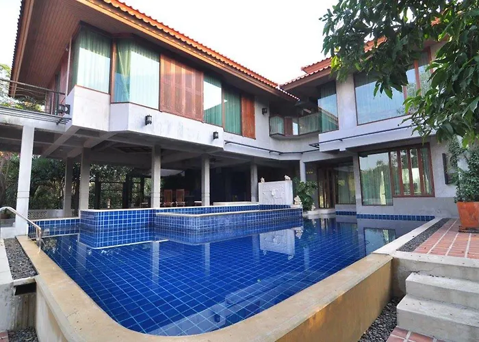 Hotel Punntara Botanic